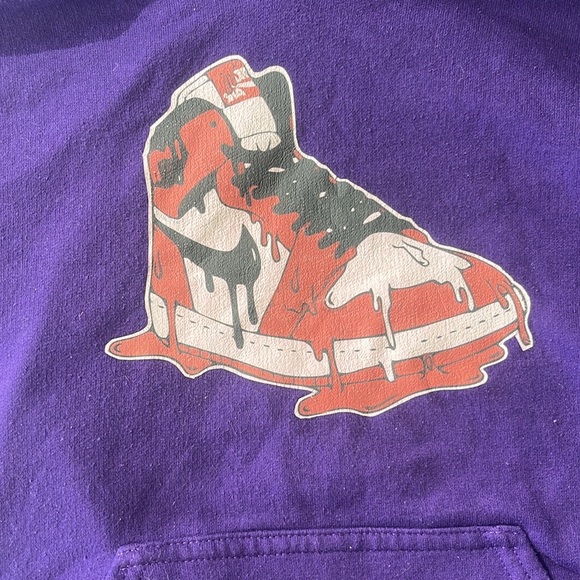 Hi, selling this swag hoodie for kids in size S. - Picture 4 of 5